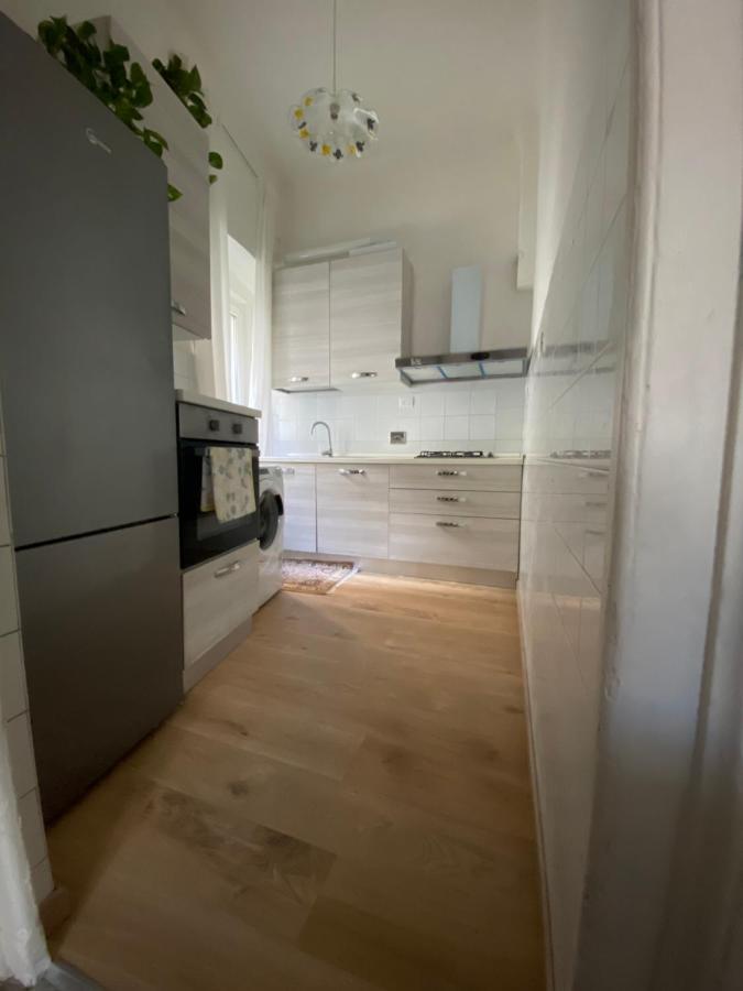 ジェノヴァZena Apartamentアパートメント エクステリア 写真